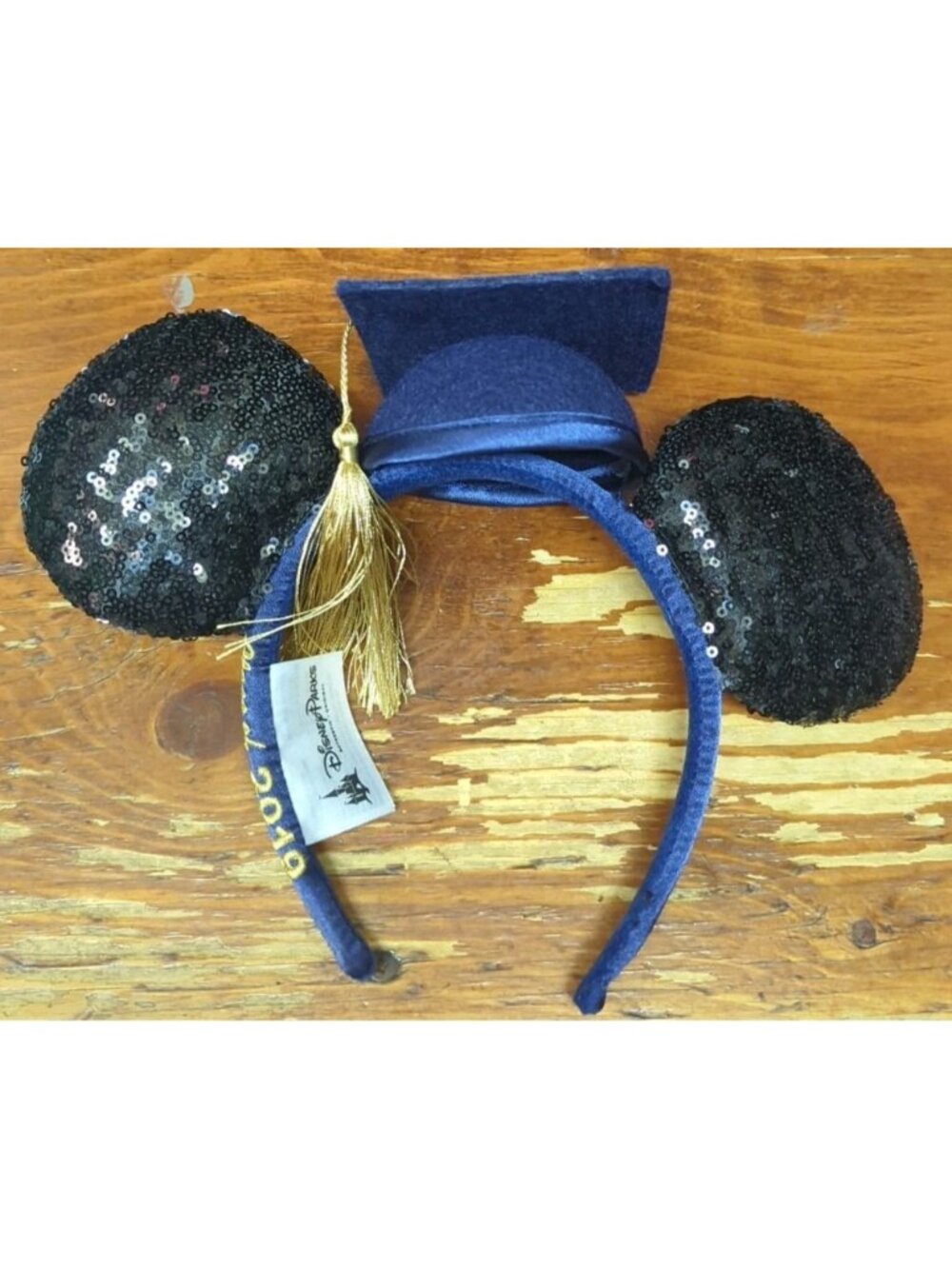 Disney Parks Mickey Mouse Graduation Class of 2019 Sequin Ears Headband RARE